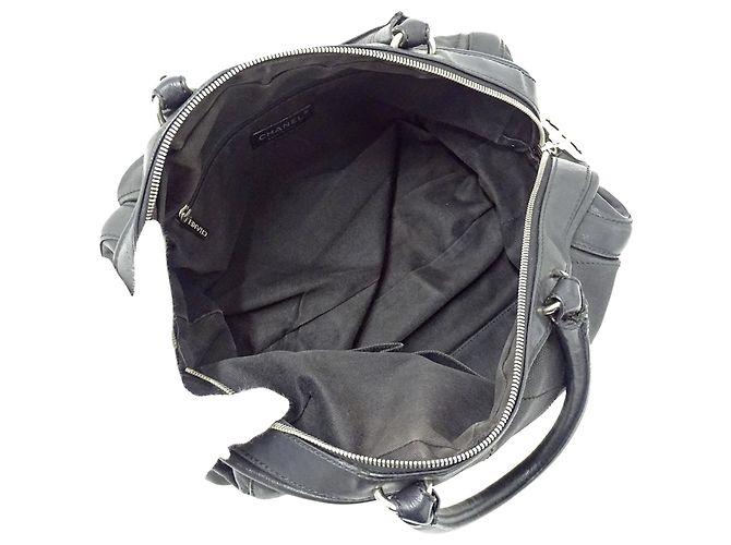 Borsa a mano Chanel Wild Stitch in pelle nera Nero - vista 5