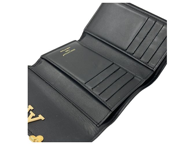 Louis Vuitton Tri-fold Wallet in Taurillon Leather Black - view 17