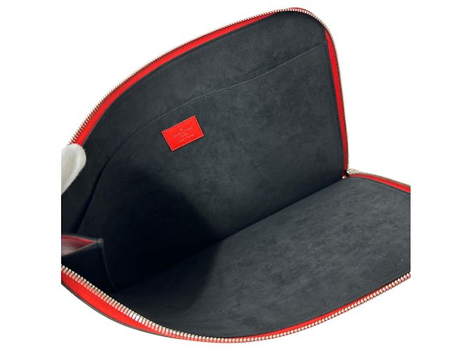 Louis Vuitton Epi Leather Clutch Bag - view 5