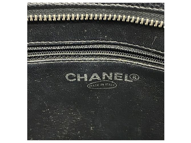 Saco Tote Chanel em couro de bezerro grão preto - vista 5