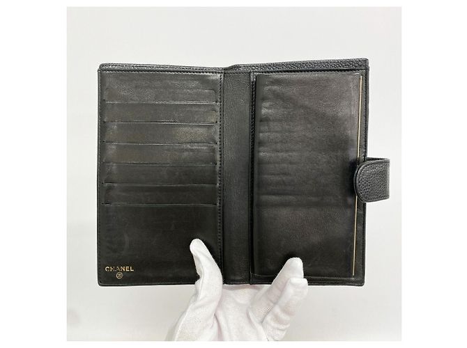 Cartera larga de Chanel en piel de becerro granulada negra Negro - vista 3