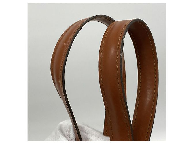 Borsa a tracolla Louis Vuitton Epi Saint Jacques Marrone - vista 9