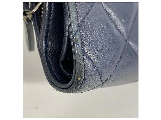 Portafoglio Chanel Matelassé in pelle di agnello blu navy - vista 6