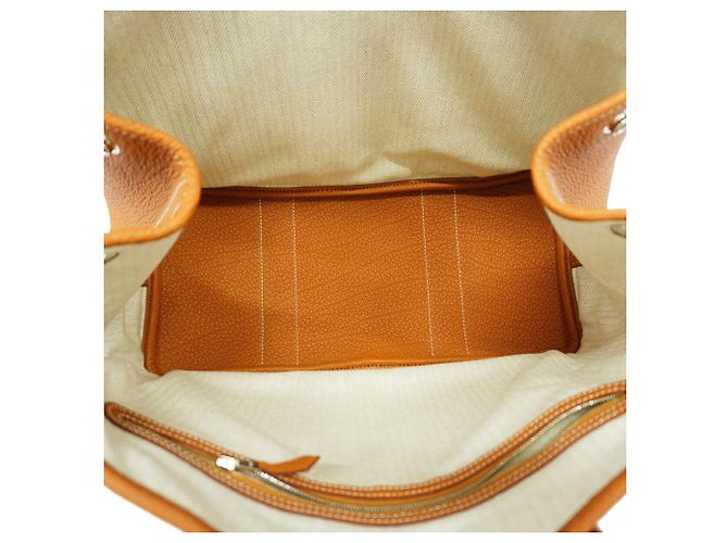 Hermès Bolso Tote Hermes Garden PM Dorado - vista 4