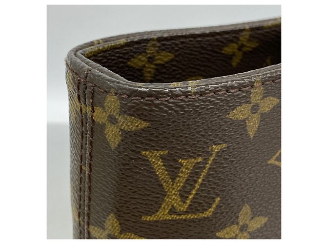 Louis Vuitton Monogram Luco Tote Bag Brown - view 7