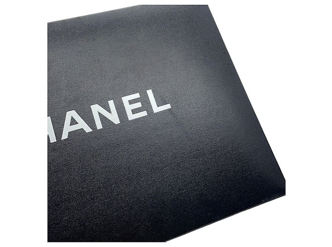 Sac à épaule Chanel Matelassé Noir - vue 15