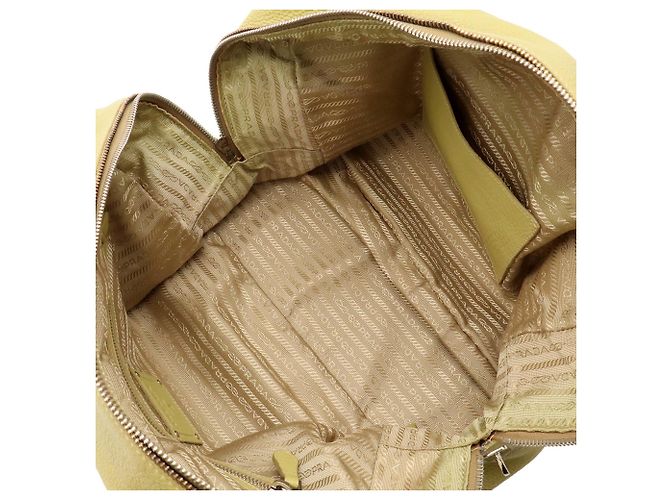 Borsa a mano Prada in pelle Verde Chiaro Giallo - vista 9