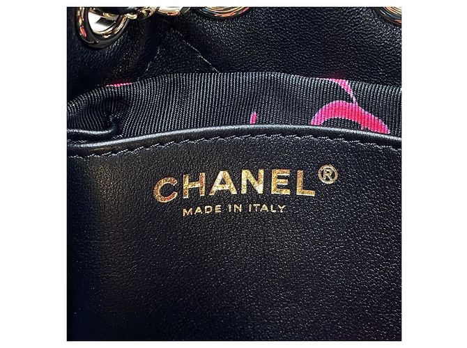 Chanel Matelassé Rucksack Schwarz - Ansicht 13
