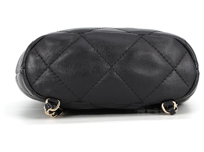 Chanel Matelassé Rucksack Schwarz - Ansicht 3
