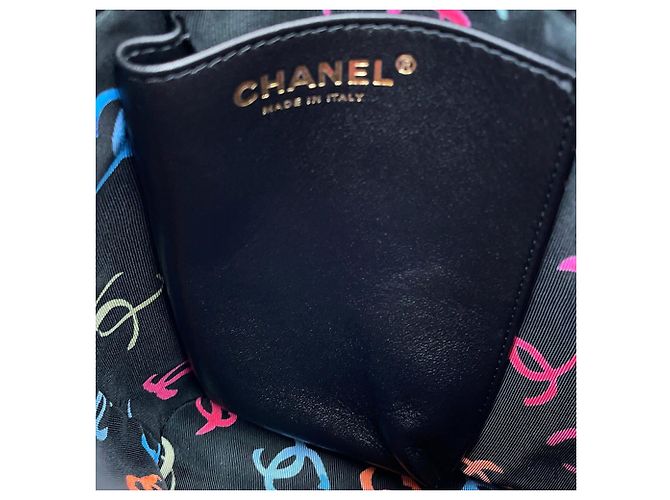 Chanel Matelassé Rucksack Schwarz - Ansicht 9