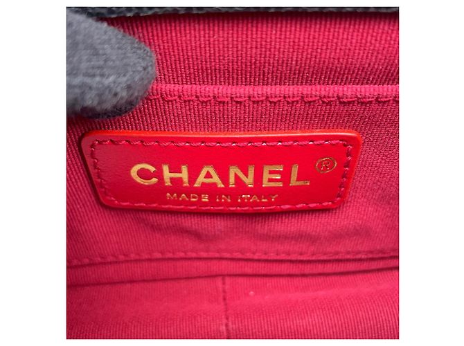 Borsa a tracolla Chanel Matelassé Nera Nero - vista 15