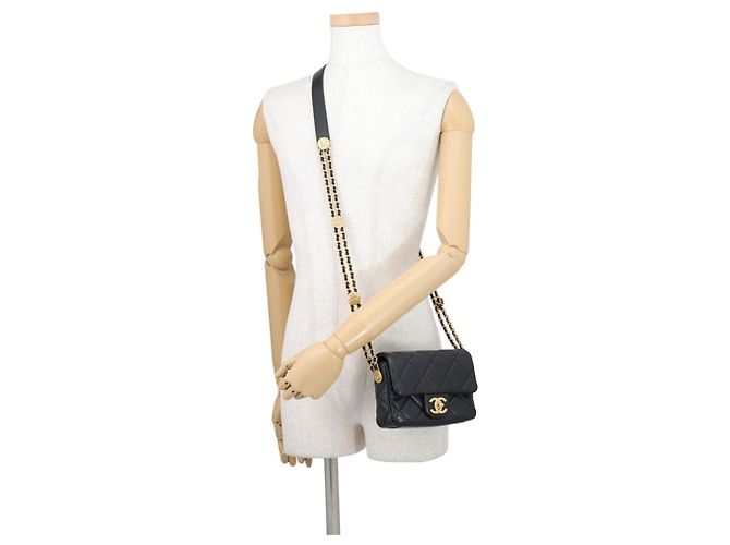 Borsa a tracolla Chanel Matelassé Nera Nero - vista 4