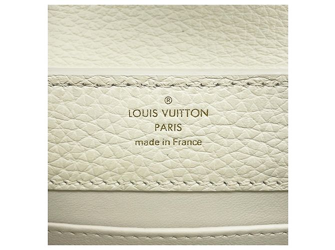 Borsa Louis Vuitton Capucines MINI Bianco - vista 18