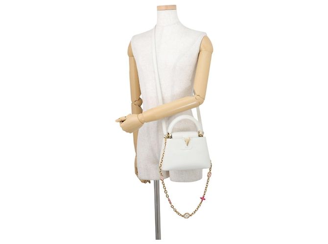 Borsa Louis Vuitton Capucines MINI Bianco - vista 6