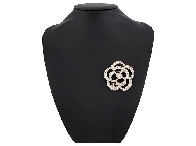 Spilla Chanel Camelia con strass D'oro - vista 4