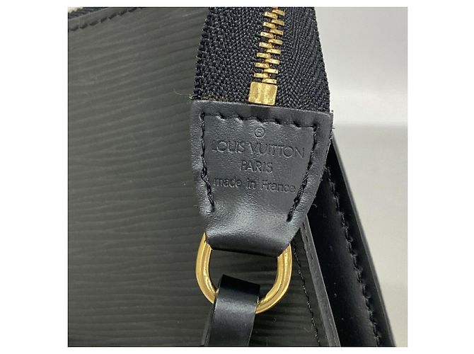 Louis Vuitton Epi Pochette Accessoires M52942 Pouch Black - view 5