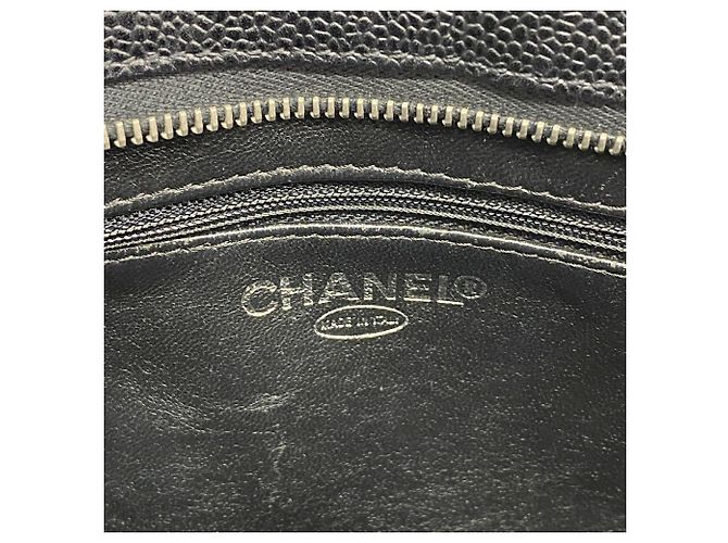 Borsa Tote Chanel in pelle di vitello martellata nera Nero - vista 5