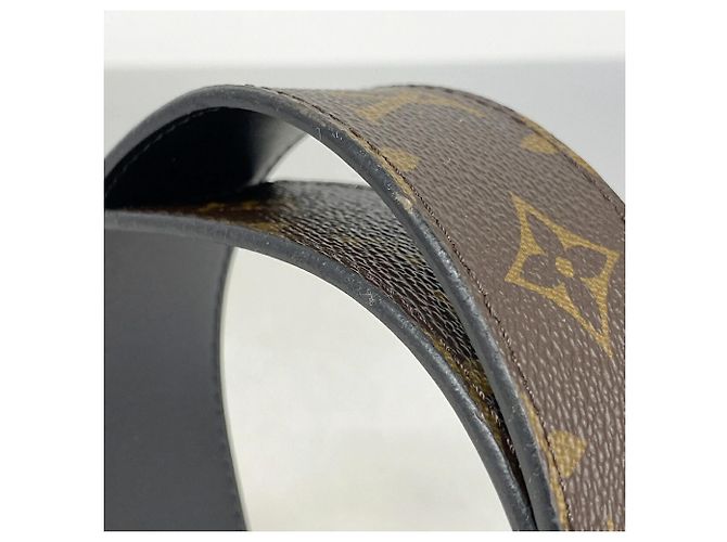 Louis Vuitton Monogram LV Initial Belt Brown - view 4