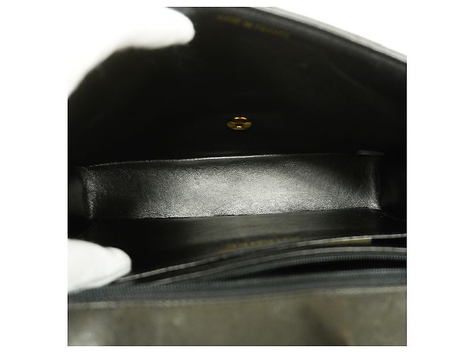Borsa a tracolla Chanel Matelassé Nero - vista 4