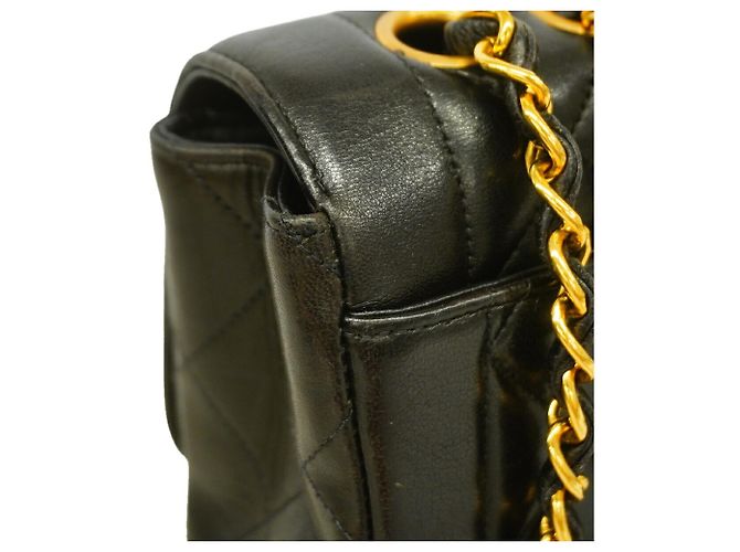 Borsa a tracolla Chanel Matelassé Nero - vista 7