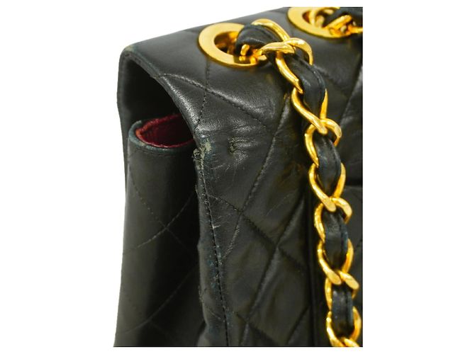 Sac à épaule Chanel en agneau noir - vue 8