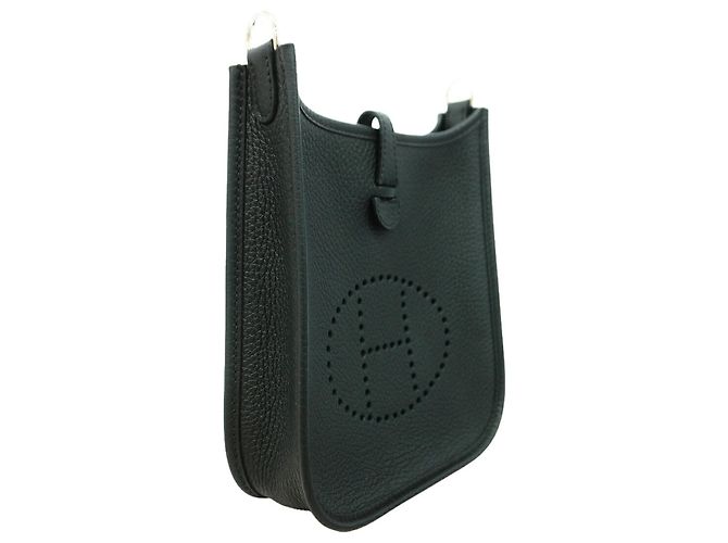 Hermès Hermes Evelyne TPM Shoulder Bag Black - view 2