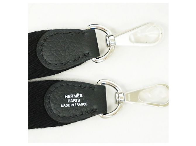 Hermès Hermes Evelyne TPM Shoulder Bag Black - view 8
