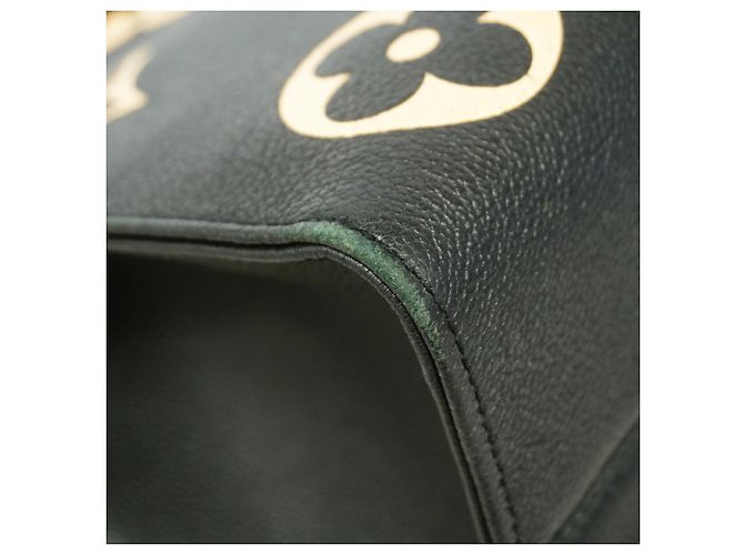 Borsa Tote Louis Vuitton Monogram Empreinte Bicolor OnTheGo MM Nero Beige - vista 6