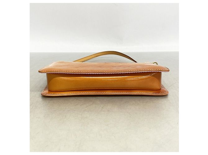 Bolso Louis Vuitton Vernis Lexington en Rose Castaño - vista 3
