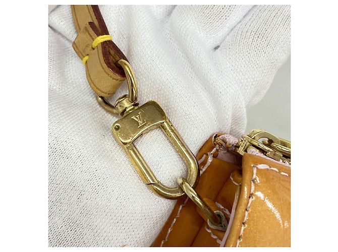 Bolso Louis Vuitton Vernis Lexington en Rose Castaño - vista 8