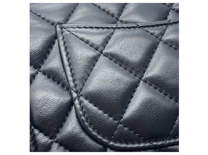 Cartera con cadena Chanel Matelassé Negro - vista 8