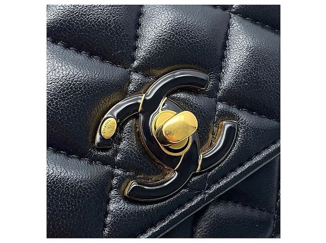 Cartera con cadena Chanel Matelassé Negro - vista 9