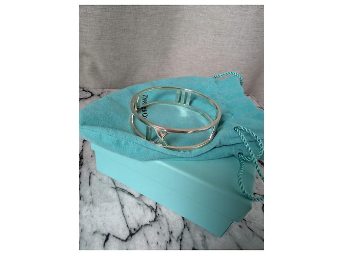 Tiffany & Co. Bracciale Rigido Open Atlas Argento Sterling 925, Medium - vista 8