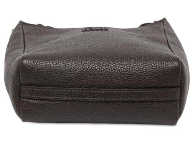 Borsa a tracolla Miu Miu in pelle martellata marrone Marrone scuro - vista 3
