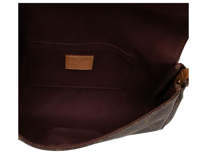 Louis Vuitton Brown Monogram Favorite MM - view 4