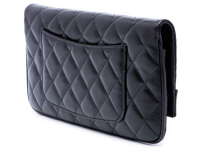 Chanel Clutch 31 in vitello lucido stropicciato nero con catena - vista 2