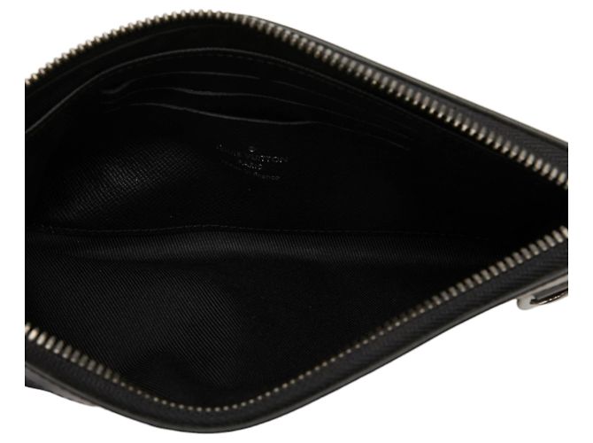 Louis Vuitton Black Monogram Eclipse Pochette Discovery PM Negro - vista 4
