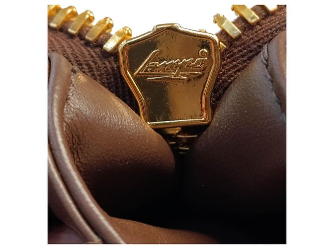Miu Miu Beau Handtasche Large aus braunem Kalbsleder mit Logo Dunkelbraun - Ansicht 7