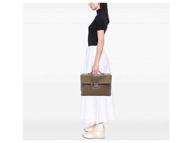 Louis Vuitton Borsa Briefcase Dorian in pelle Taurillon marrone Taupe - vista 5
