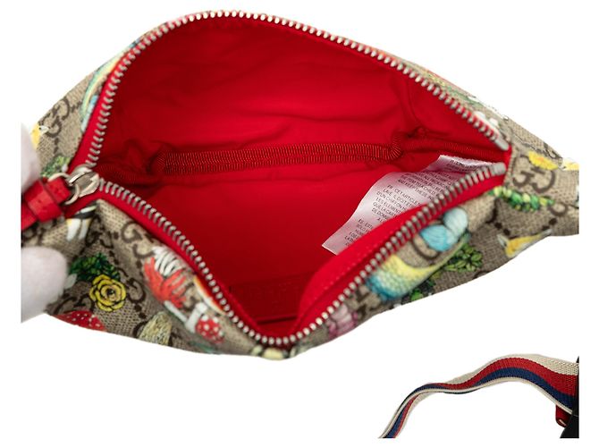 Borsello cintura Gucci Beige Kids Yuko Higuchi GG Supreme Bugs - vista 4