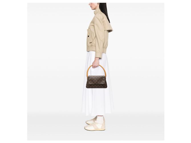 Louis Vuitton Brown Monogram Mini Looping Braun - Ansicht 6