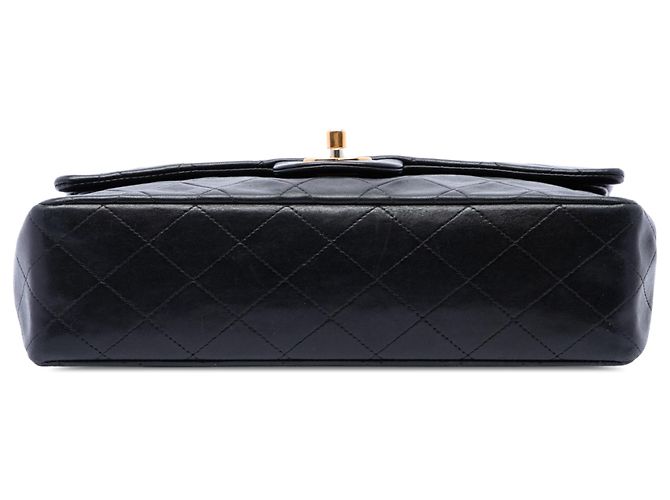 Chanel Black Medium Classic Lambskin Double Flap Negro - vista 3