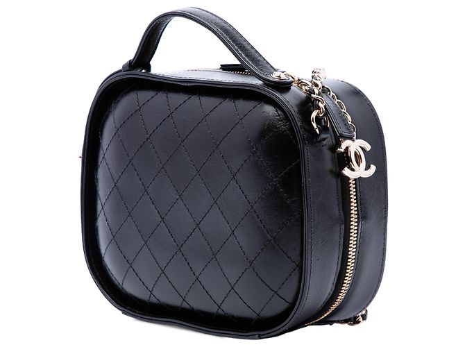 Necessaire Chanel Black Small CC Quilted Crumpled Calfskin Vanity Case Nero - vista 2