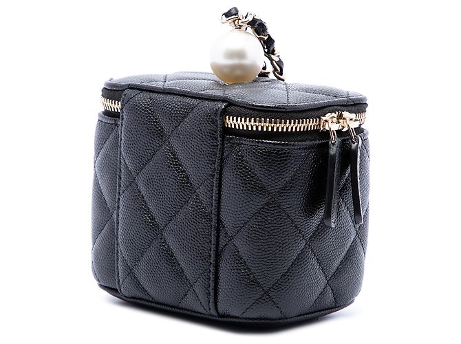 Mini Vanity Case Chanel Nero Matelassé in Pelle Caviar con Perle e Catena - vista 2