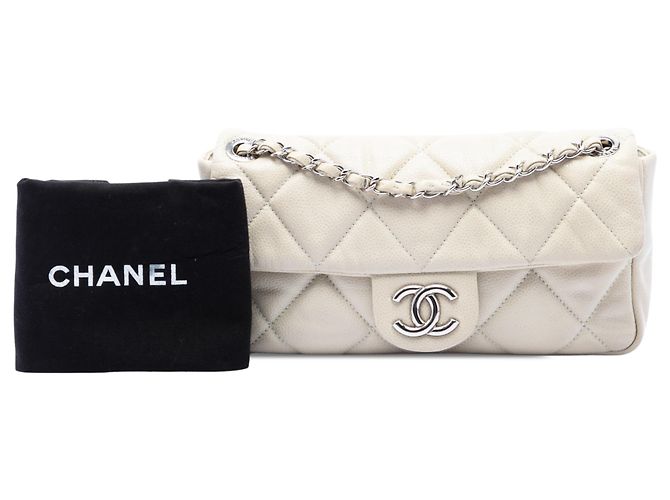 Chanel White Small Glazed Quilted Caviar Nature Flap Cream - view 7
