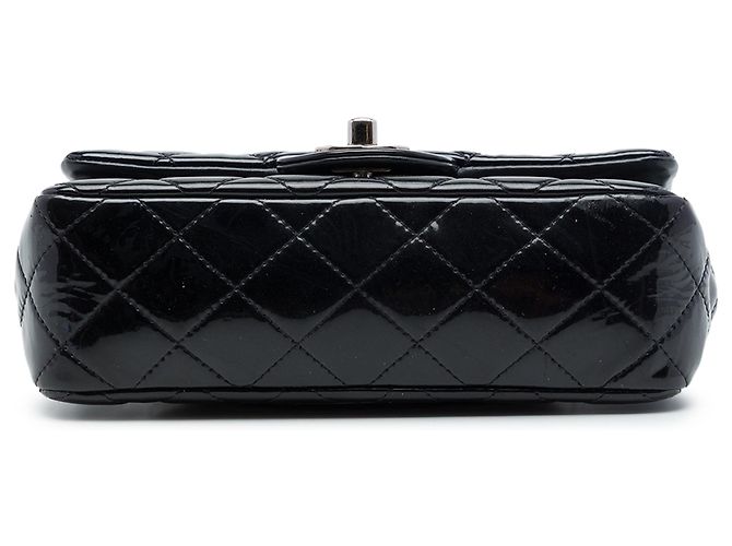 Chanel Black Mini Rectangular Classic Patent Single Flap Preto - vista 3