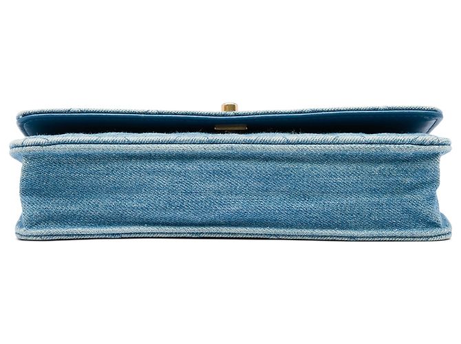 Chanel Blue CC Quilted Denim Pearl Crush Wallet On Chain - vista 3
