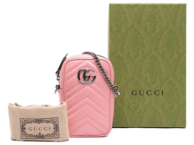 Gucci Mini GG Marmont in pelle matelassé rosa a tracolla - vista 7