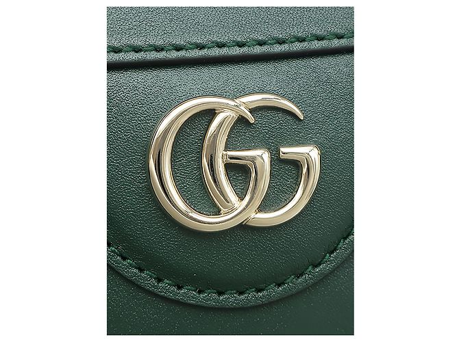 Sac à main Gucci Diana Mini en cuir de veau vert avec anse en bambou - vue 11