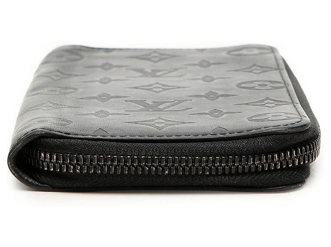 Cartera larga Louis Vuitton Black Monogram Shadow Vertical Zippy Negro - vista 3